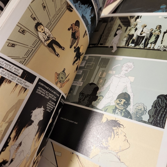 Collectable comic novels - Picture 5 of 5